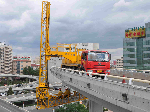 荊州橋梁檢測車租賃 荊州橋梁檢測車租賃